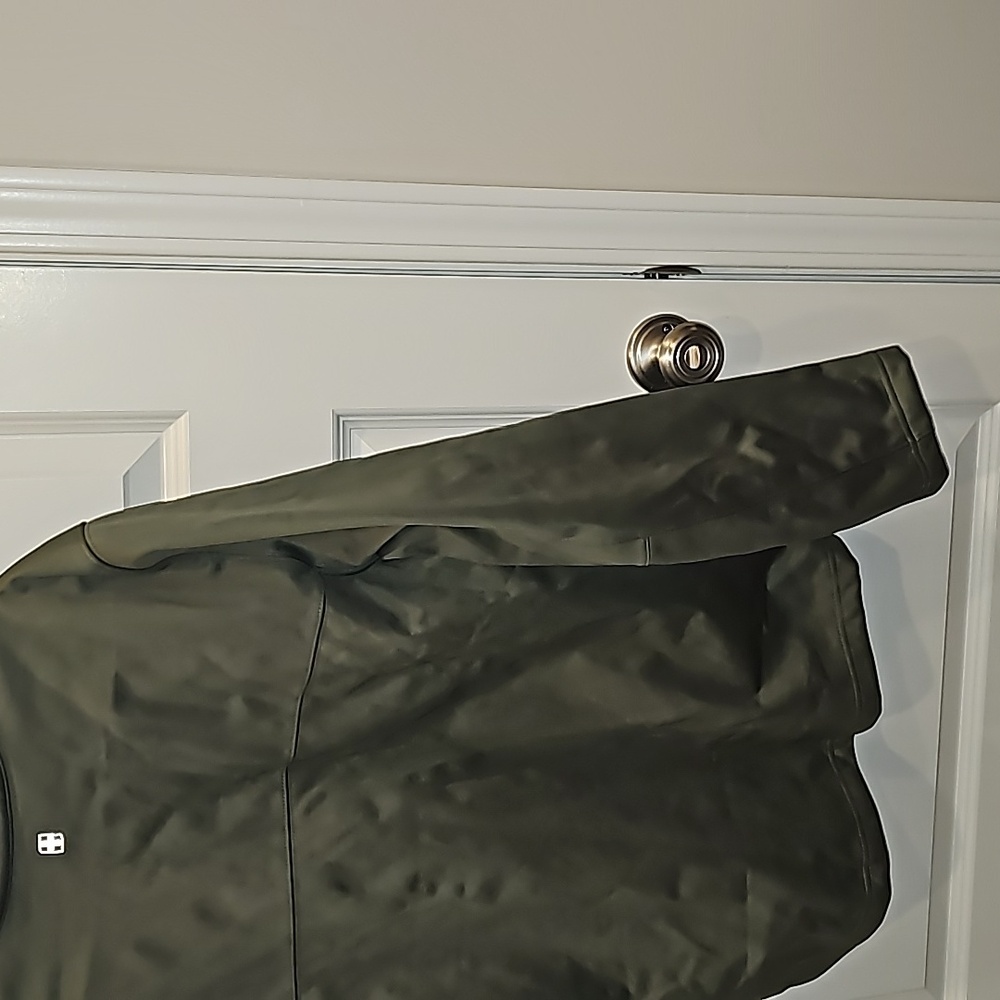 NWT Swiss Tech (M) Soft Shell Jacket - Picture 8 of 10